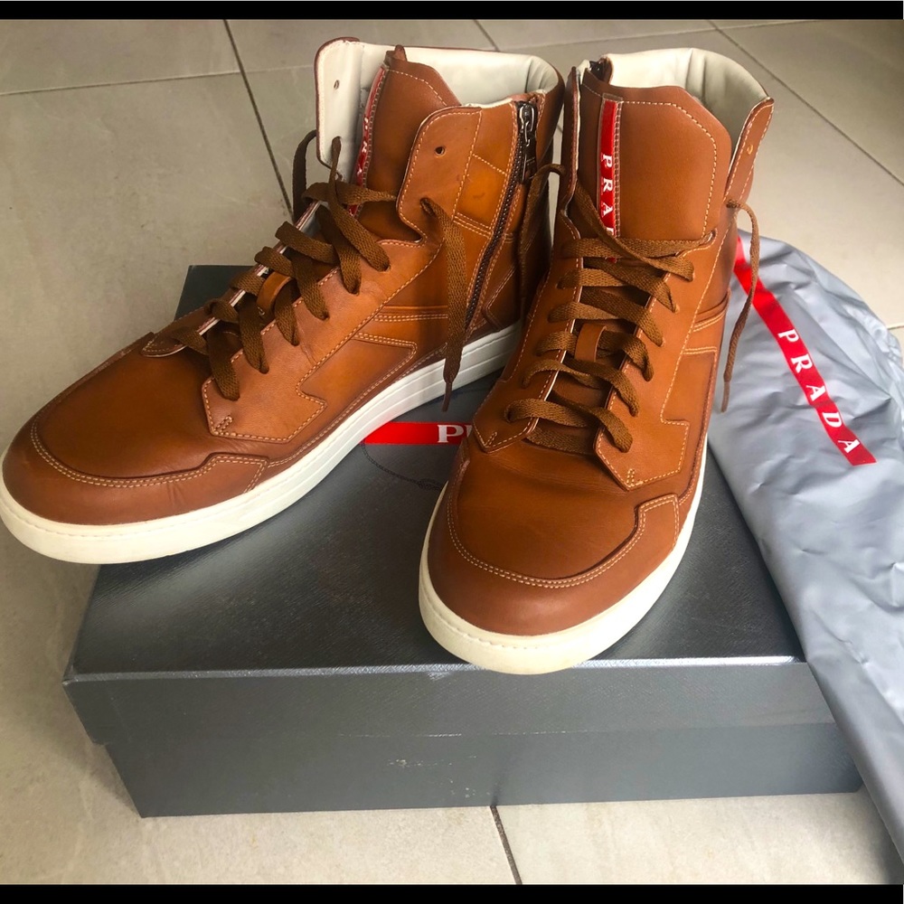 Prada sneakers size # 10.5
